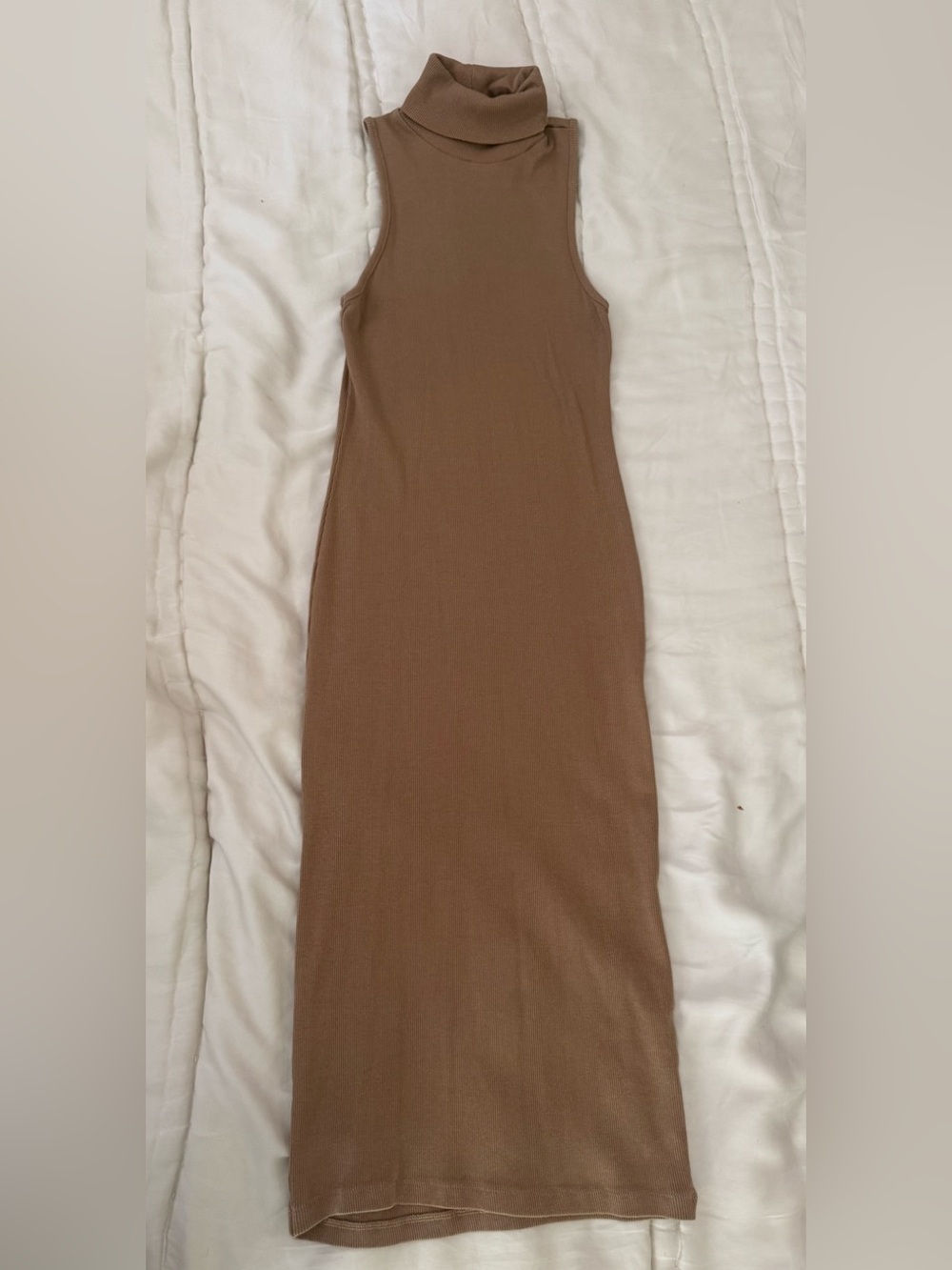 Zara Ribbed Midi Dress